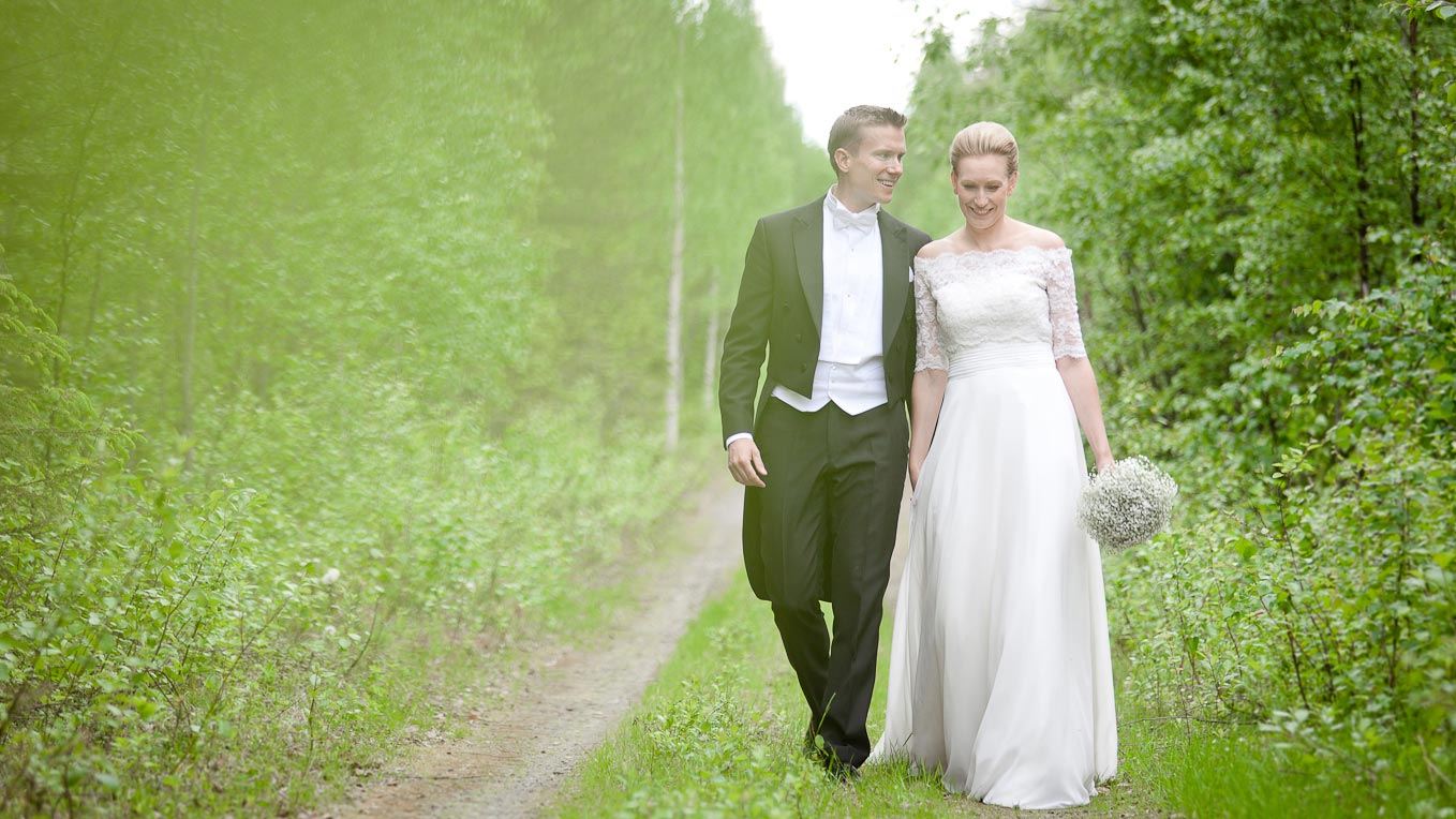 A wedding celebration at Sörbyn Lodge