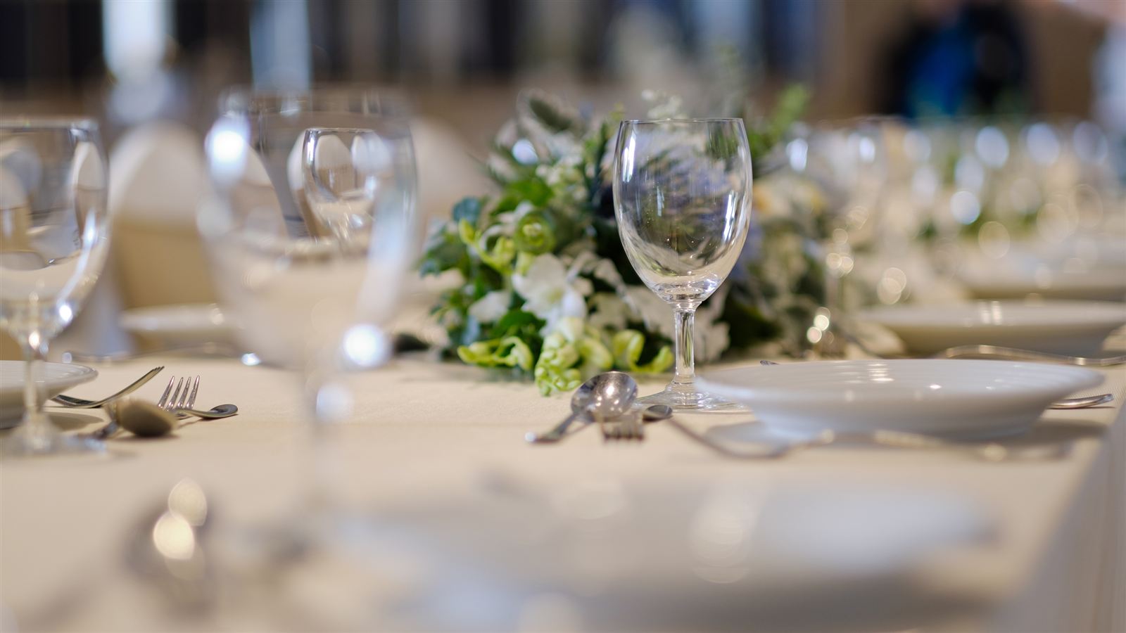 Winter wedding at Sörbyn Lodge